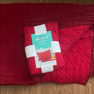 Pillowfort Red Quilted Blanket And Pillow Sham